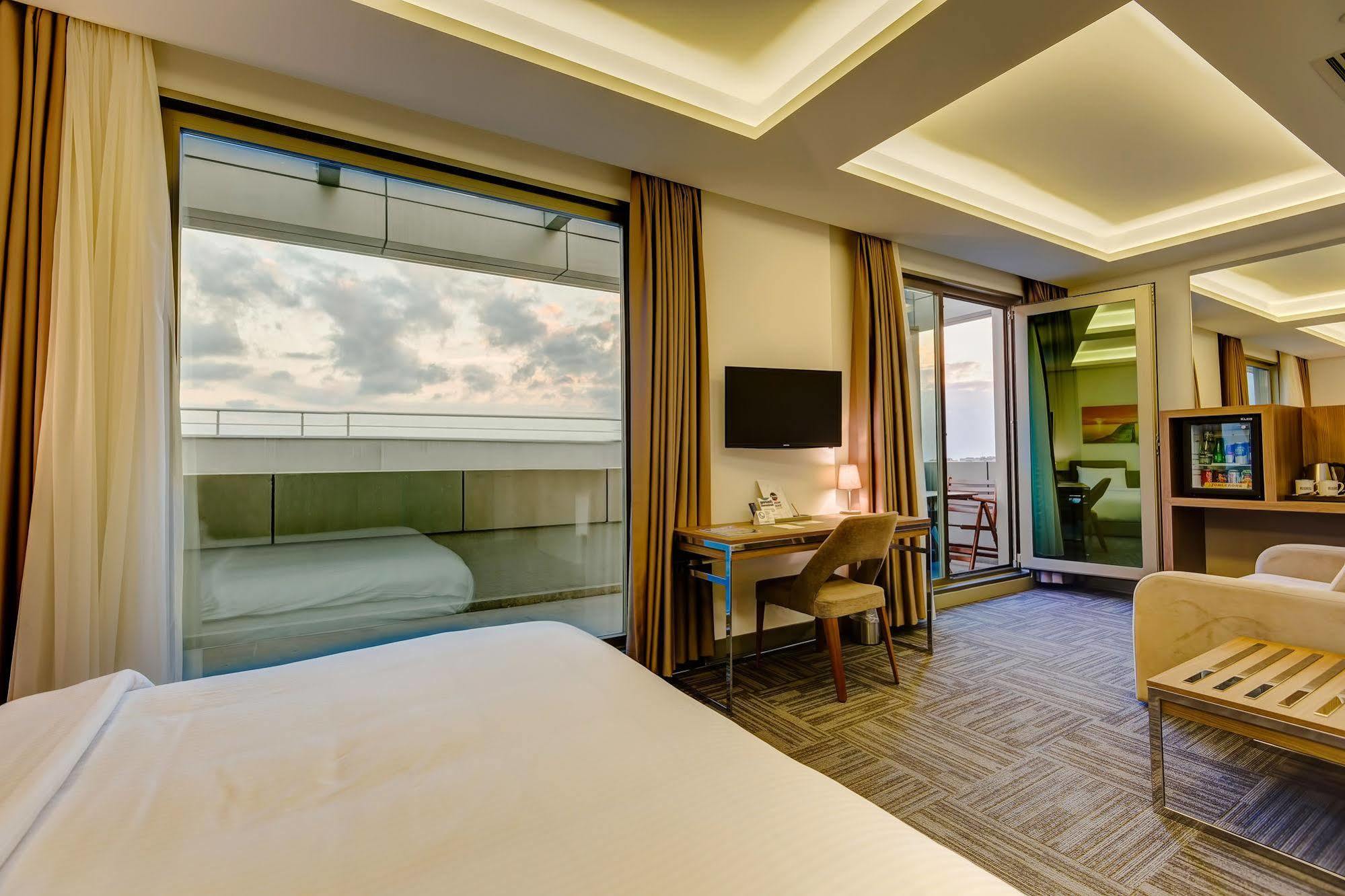 Plus Hotel Bostanci Atasehir Isztambul Kültér fotó